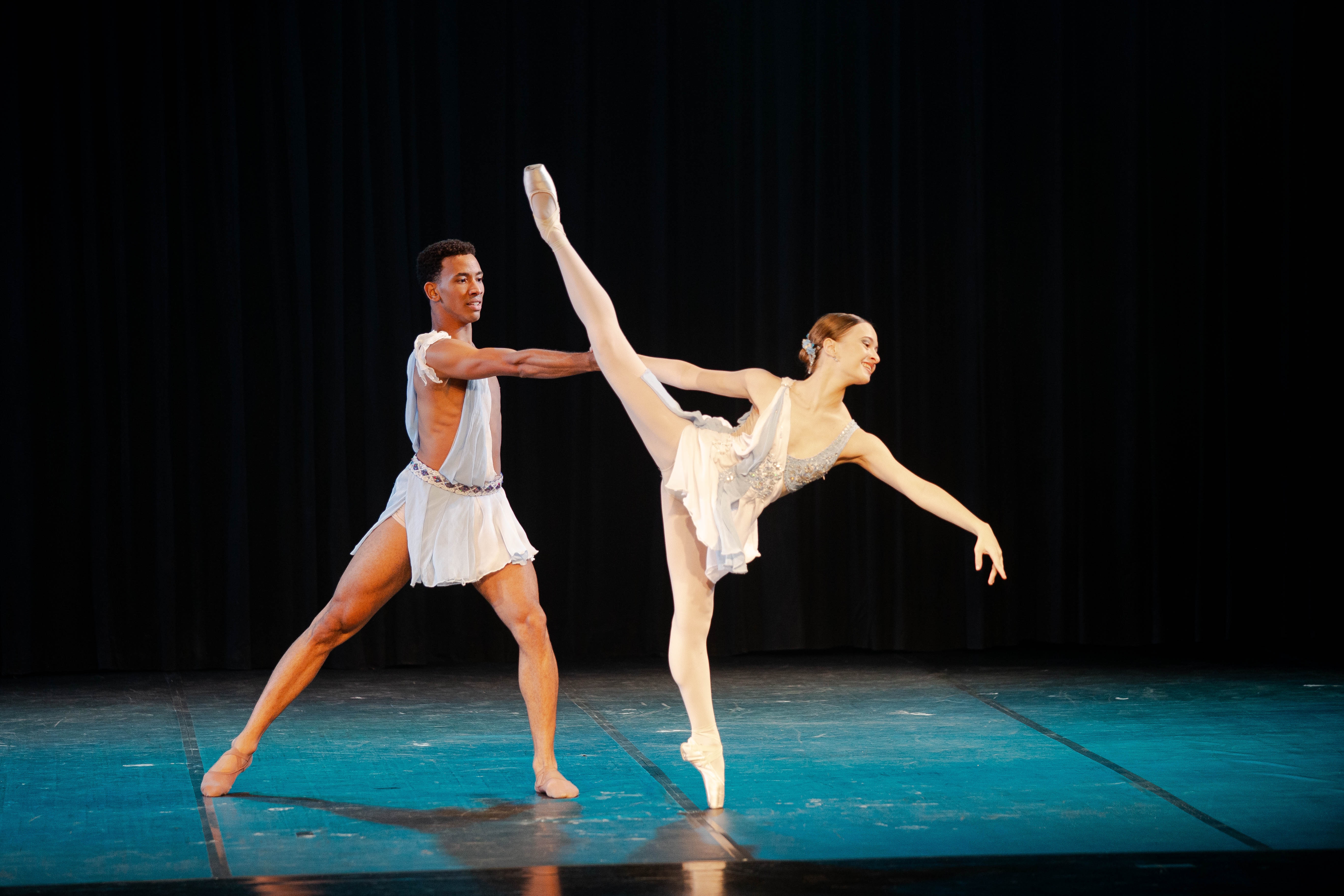 Bolshoi Brasil faz turnê pelo país e apresenta em Brasília o espetáculo Gala Bolshoi 